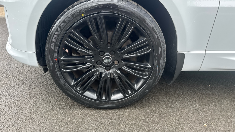 Land Rover Range Rover Sport 3.0 SDV6 HSE Dynamic 5dr Auto Diesel Estate